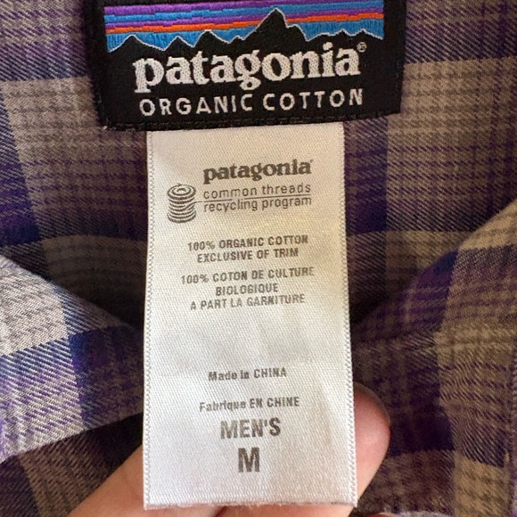 Patagonia Men's Medium Casual Button Down Shirts - Bundle of 2 Organic cotton - Picture 5 of 13